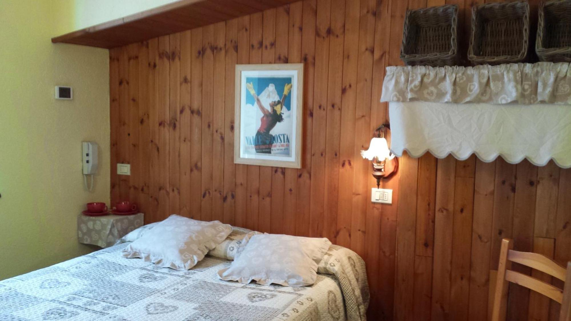 Hotel Locanda Belvedere Courmayeur Exteriör bild