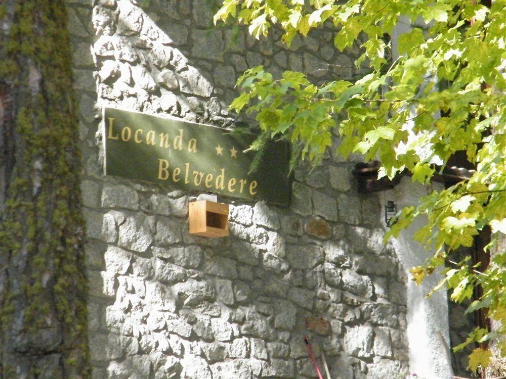 Hotel Locanda Belvedere Courmayeur Exteriör bild