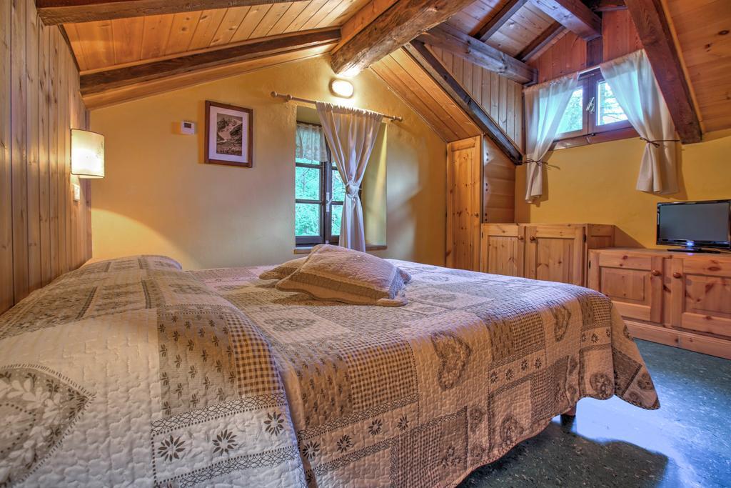 Hotel Locanda Belvedere Courmayeur Exteriör bild